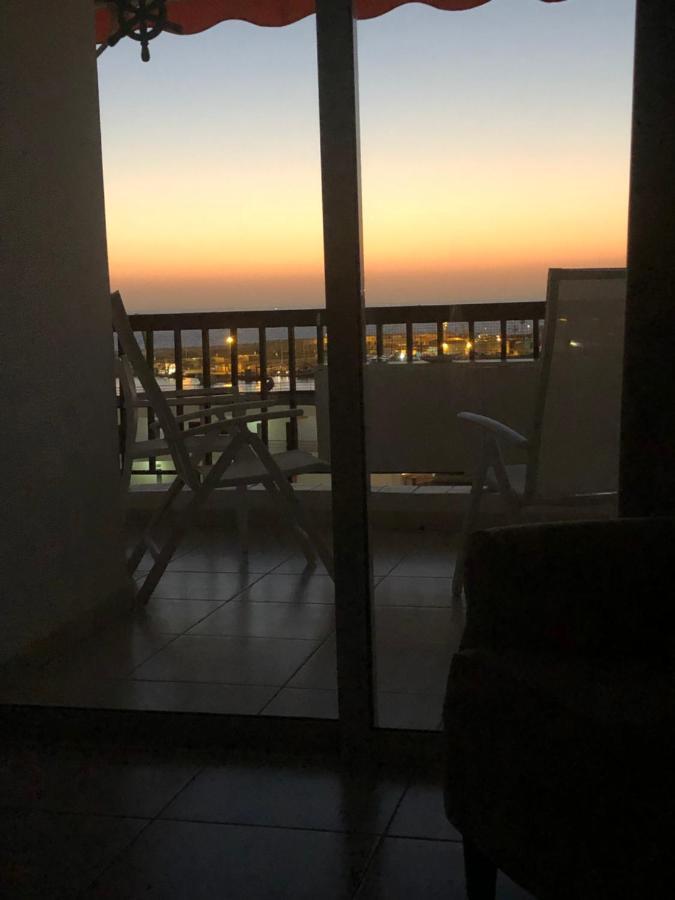 Ferienwohnung First Line Sea, Luxury Penthouse, Sea And Sunset View Vivenda Vacational Guayero 618 Los Cristianos  Exterior foto
