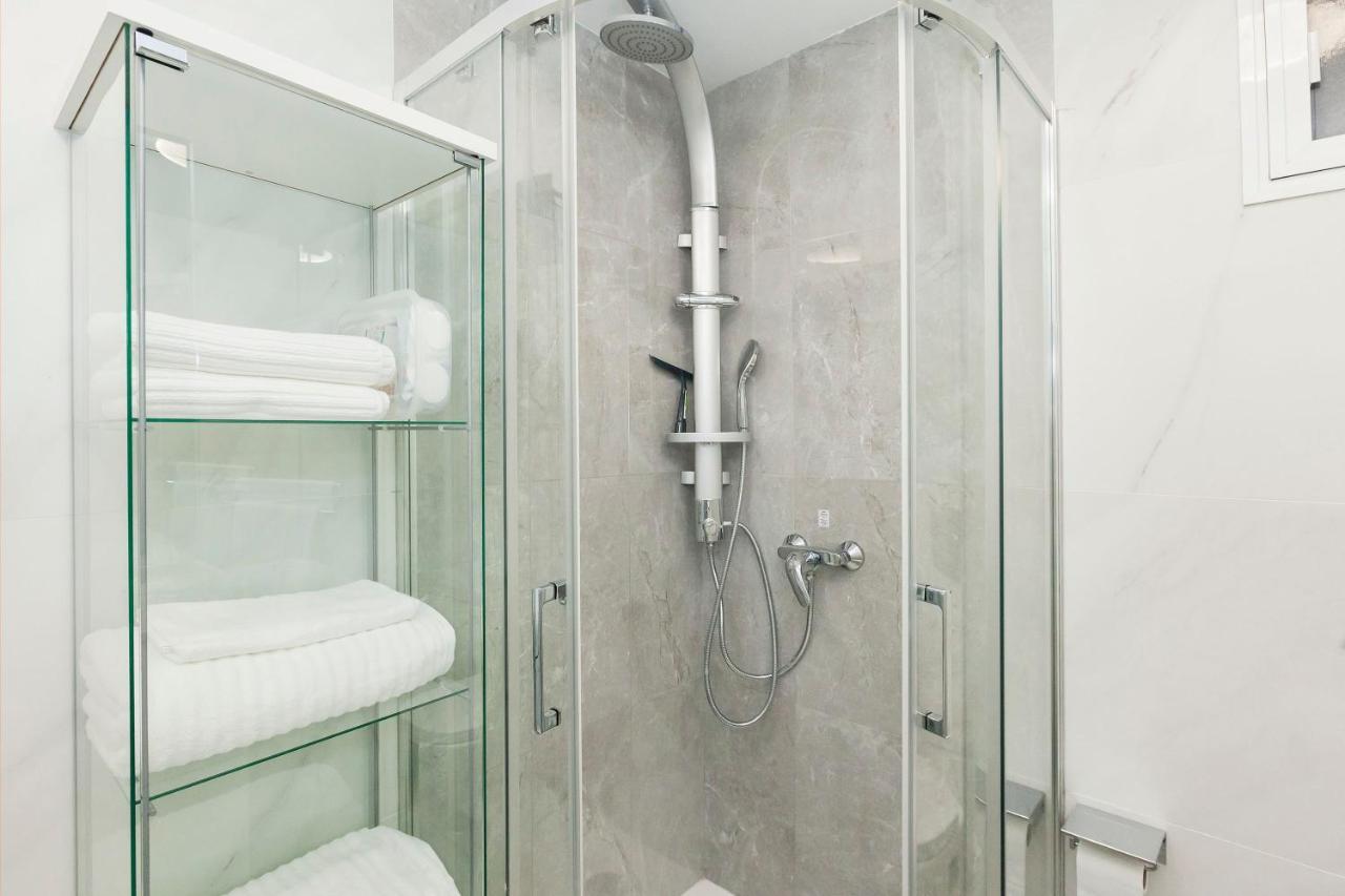 Ferienwohnung First Line Sea, Luxury Penthouse, Sea And Sunset View Vivenda Vacational Guayero 618 Los Cristianos  Exterior foto